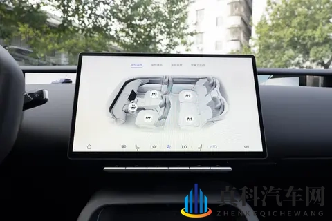 阿维塔12四激光版：华为先进技术+原创设计，30万级豪车新标杆-3