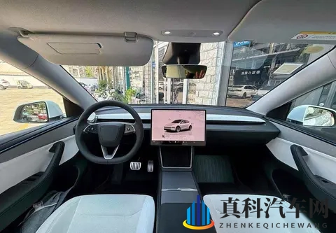 当初笑它太简单，如今叹它太方便：一位特斯拉车主的真实心声-3