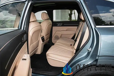 家用七座SUV新选择:捷途X70L实力如何?看完心里有数-2