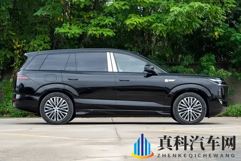 从技术到体验，这台SUV让人重新理解“家用”二字-3