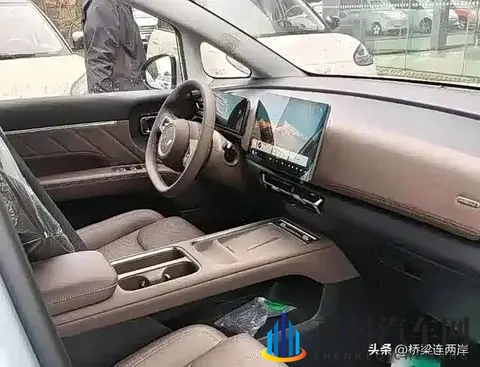 五菱新车8万起?硬派设计挑战混动市场-3