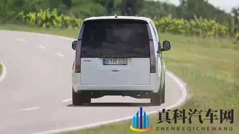 为“不将就”的年轻人造车：Lafa5与零跑的梦想新章-1