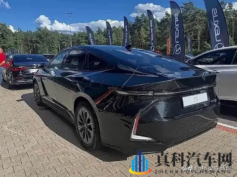 雷克萨斯ES电动版来袭,定价40万能否撼动BBA?-2