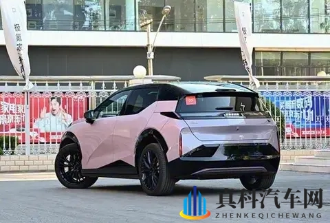 新款极氪X上市：1458万起售 配置全面升级-1