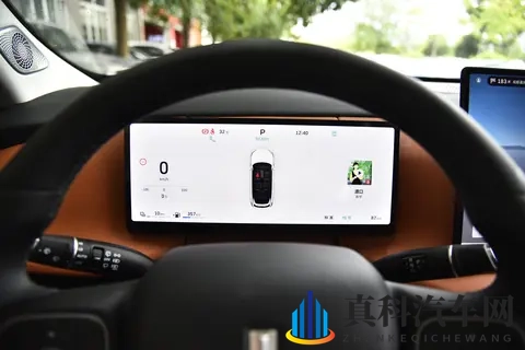 带全家人深度体验深蓝S09与魏牌蓝山,到底哪款更值得买?-3