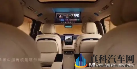 单月销量暴涨415%！方程豹2万辆杀疯，比亚迪全系开挂-1