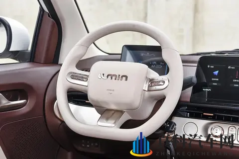 2025 款长安 Lumin：车型配置解析与性价比推荐​-3