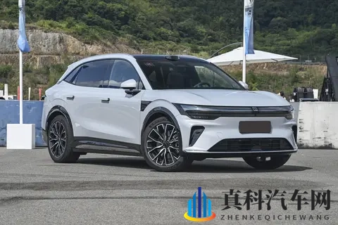 2298万元起,外观简约时尚,新款极氪7X上市!-2