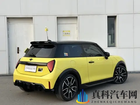 25万拿下准新MINI赛车手,回头率爆表的小钢炮!-1