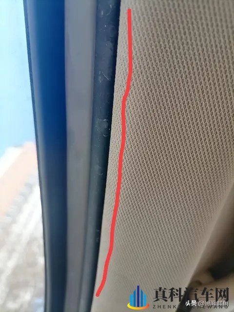 安装倒车影像这样取电，自己操作简单方便-1