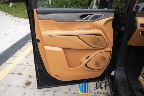 试驾魏牌高山7:57秒破百续航945公里,家用MPV的新选择-1