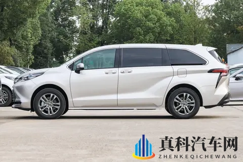 2026 款丰田赛那配置差异对比与购车建议-2