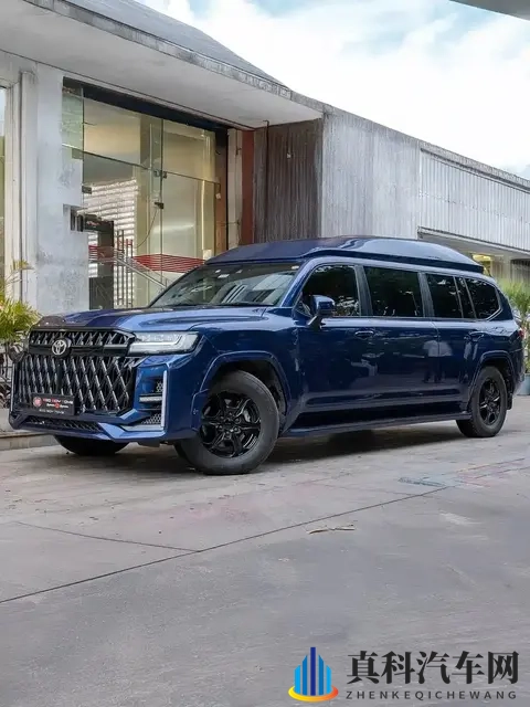 7门8座+航空座椅!兰德酷路泽加长版,百万硬派SUV新王?-1
