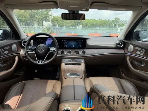 床上打扑克软件：智能软件助驾驶乐趣，汽车生活新体验-2