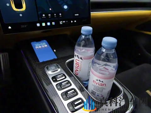 小米遭遇做空潮股价深度回调,三季度财报成市场关注焦点-1