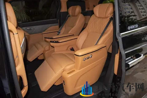 30万级MPV，激光雷达+电动四驱，魏牌高山7家用怎么样?-3