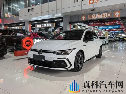 23款高尔夫R-Line Lite,准新车18万公里,1218万代步值不值?-1