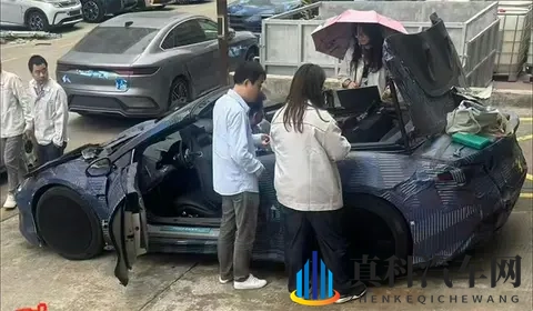 比亚迪腾势Z最新谍照曝光：定位双门超跑，或提供软顶敞篷版-1