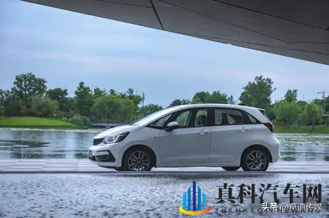 飞度卖不动了？别被销量骗了！真相其实是“一车难求”-1