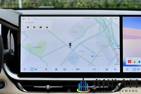 85万辆的底气！星越L五大豪华+金秋福利，燃油SUV闭眼选不踩坑​-1