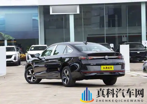 新款大众迈腾B9即将上市,方向盘回归实体按键,增华为HiCar互联-2