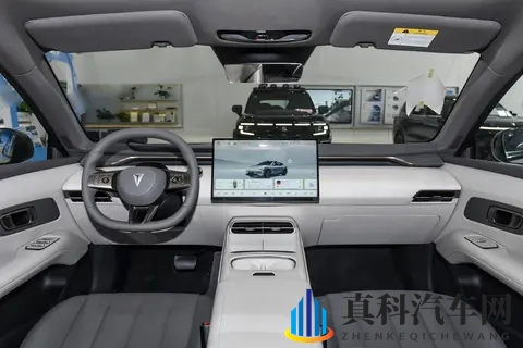 拉利同款磁流变悬架+激光雷达，续航670km，B级轿车预售1399万起-1