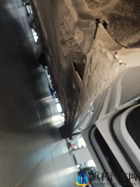 15万多拿下白色宝马325Li，8万公里正当年！-2