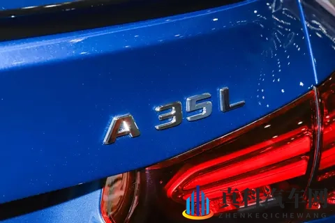 2025宽奔驰A级AMG新车选购指南 优缺点解读-2