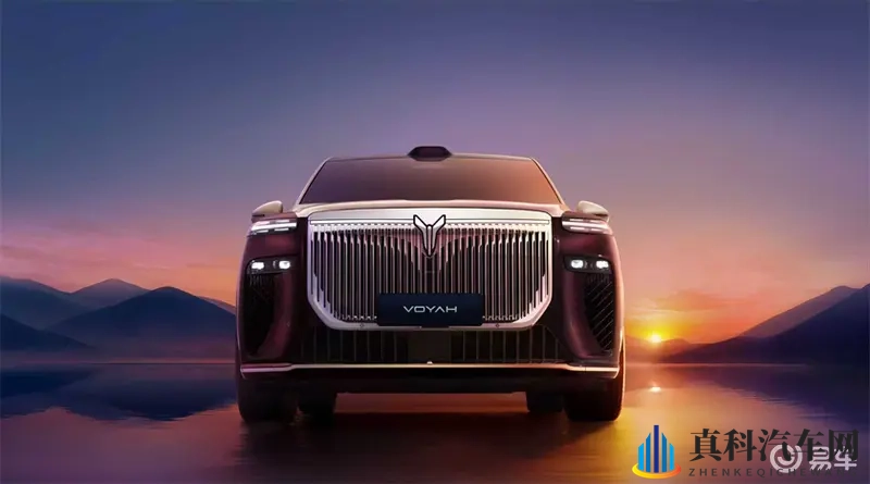 岚图泰山官宣11月上市 旗舰SUV“9系”劲敌来了-1