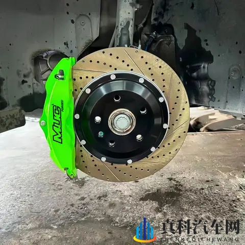 奥迪A3改装MUC前轮CX4四活塞刹车卡钳-1