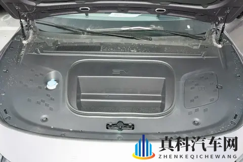 星纪元 ES 2025 款纯电版:城区辅助驾驶神器,家用选它不后悔-2