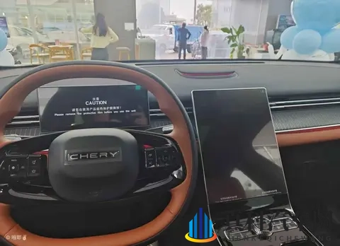 您更青睐第五代瑞虎8的哪一款车型？-1