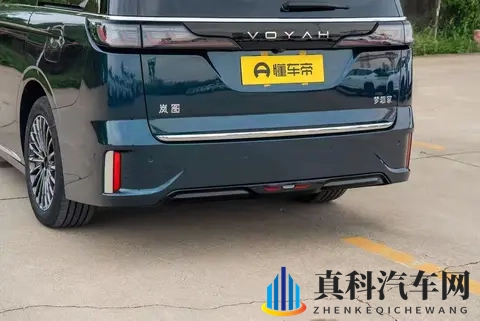 1411km续航+ADS 40，26款岚图梦想家太懂出行需求-1