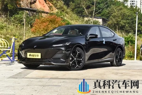 合资和自主差距有多大 马自达EZ-6对比深蓝SL03-2