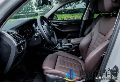 操逼软件免费：车载配置选择指南，避开这些消费陷阱-1