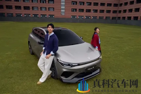 15万内没有竞品,零跑Lafa5来袭,预售才1058万起-3