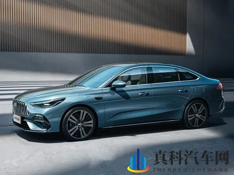 首次突破30万辆大关，吉利汽车公布10月销量307133辆-1