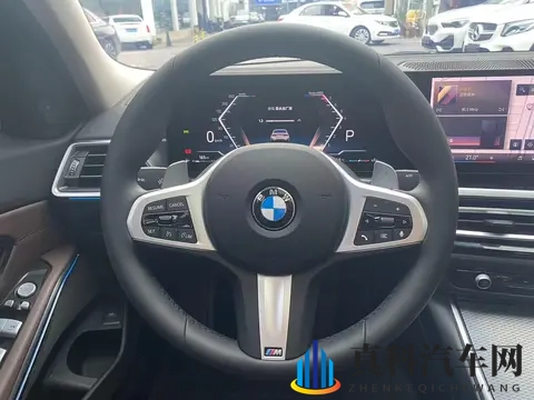 24万多拿下准新宝马3系,体验操控乐趣,这价格香不香?-1