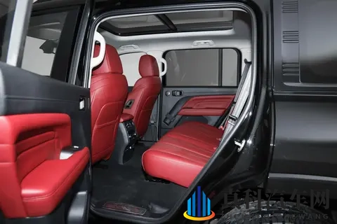 自主品牌燃油四驱中大型SUV对比,领克09和哈弗H9该如何选?-3