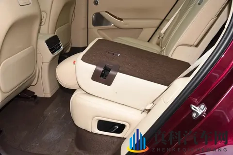 问界M7实施提车等待补贴 超期每日发放200元-1