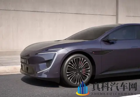 拥有增程、纯电两种动力形式 2026款阿维塔12足够全能-3