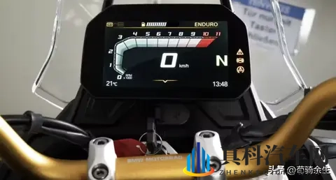 643万起!宝马F450GS发布,代工出身+越野薄弱引争议?-1