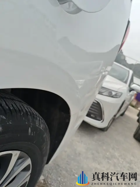 二手别克GL8:22款陆上公务舱,6万公里,1399万宜商宜家!-2