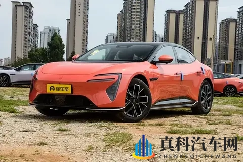 华为辅助驾驶+空气悬挂，这款中型车有豪华车的味道？-2