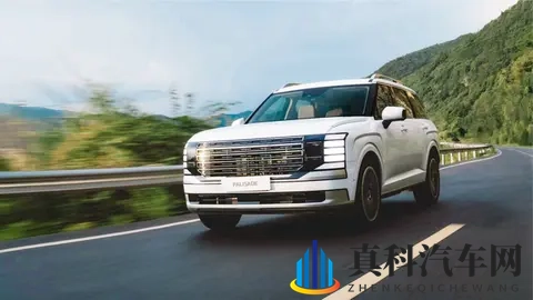 现代添新丁,全新旗舰SUV上市,25T四驱+6_7座,售价2888万起-2