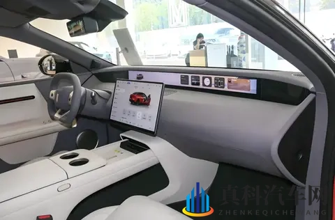 阿维塔06 Elite版上市,标配华为乾崑ADS 4Max,增程和纯电可选-2