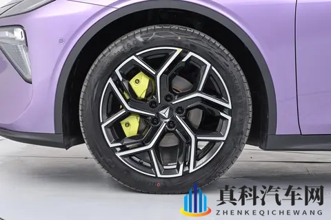 深蓝L06:以全能实力重塑纯电驾控新体验-3