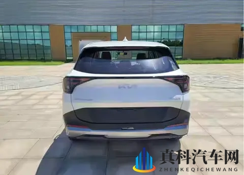 新款起亚狮铂拓界实车亮相 采用全新设计 广州车展亮相-1