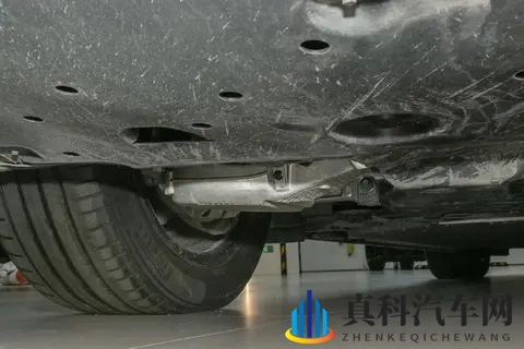 极氪009宜商宜家,大空间纯电MPV,续航900公里,轴距3205毫米-1