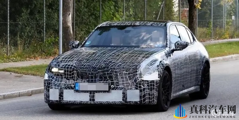 【E汽车】全新宝马M3燃油版动力曝光-1